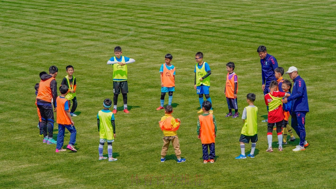 延边青训受益“百名外教项目” 西班牙教练费尔明爱旅游更爱足球